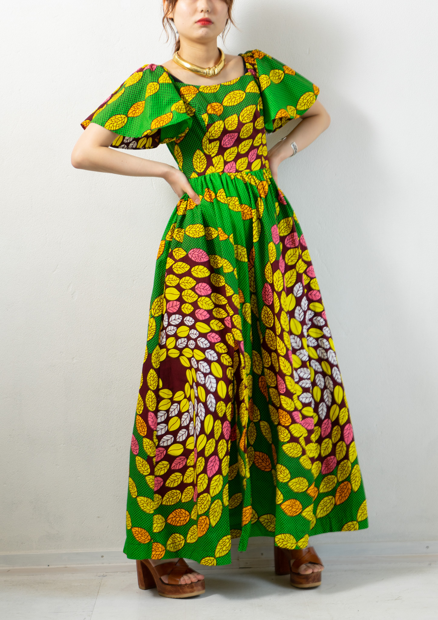 Flare Sleeve Leaf Pattern African Batik Dress - Bernet（バーネット）Online Store |  高円寺にあるLadys Vintage Clothing Store