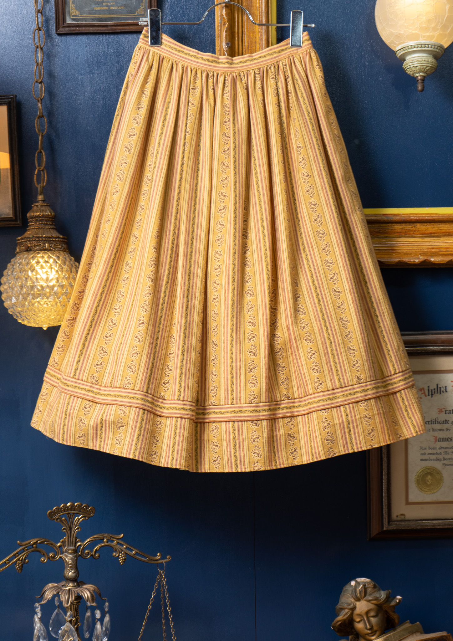 euro vintage  skirt
