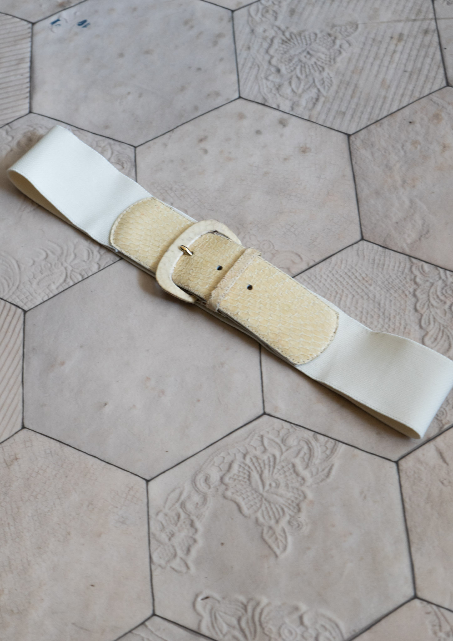 へくさいかなり Euro vintage leather belt Vintage Leather Belt #C102 – Fossil Vintage Australia